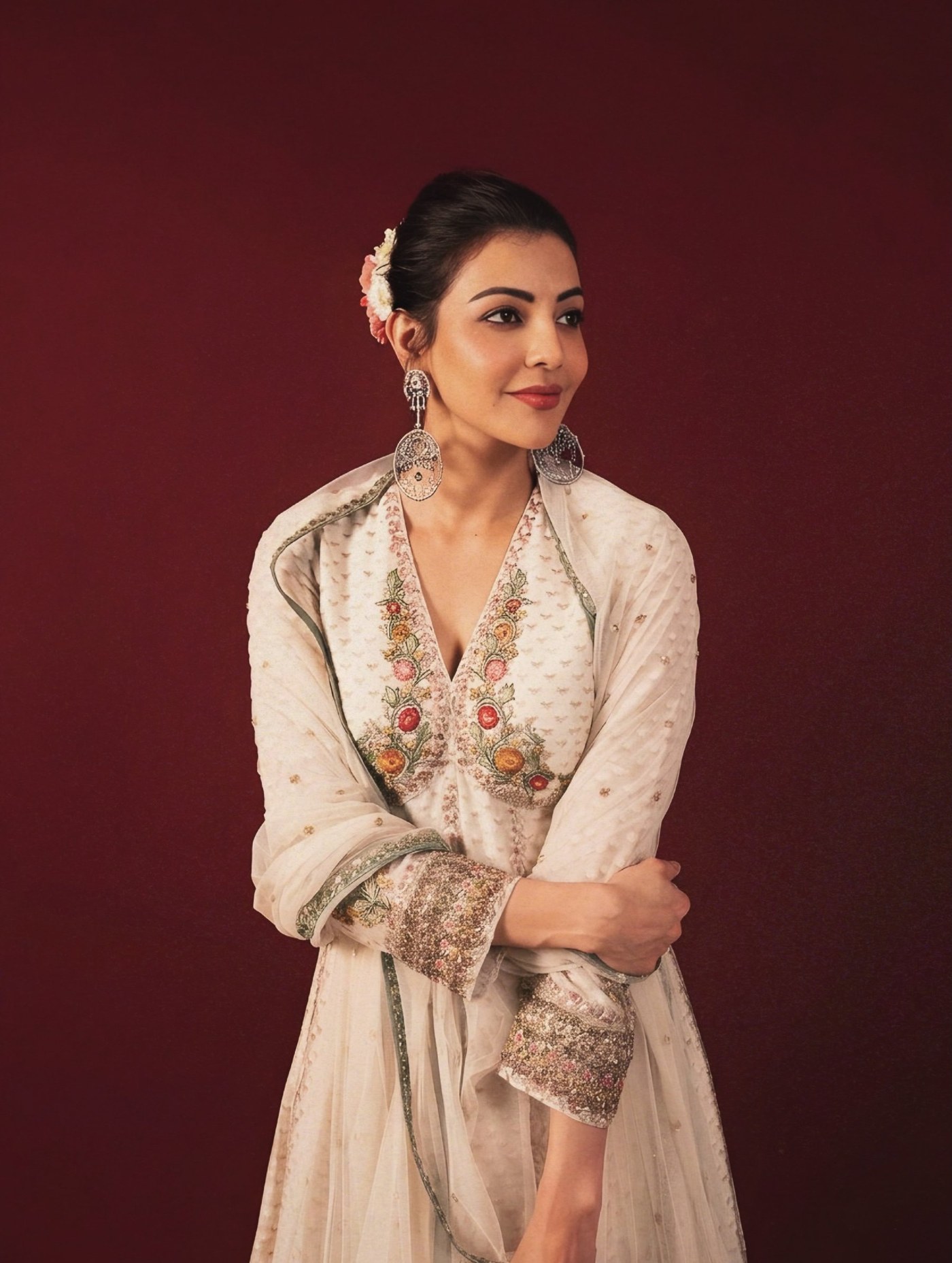 Kajal Aggarwal's Regal Ethnic Glow Defines Festive Fashion Excellence