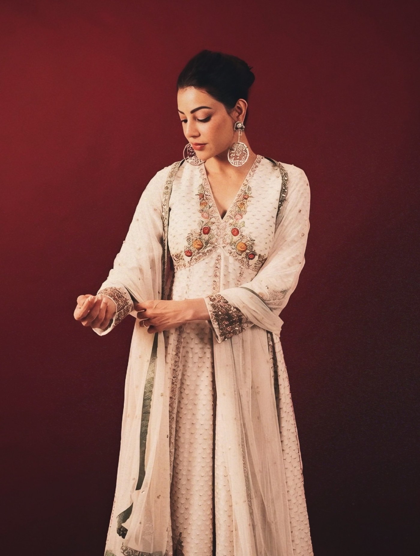 Kajal Aggarwal's Regal Ethnic Glow Defines Festive Fashion Excellence