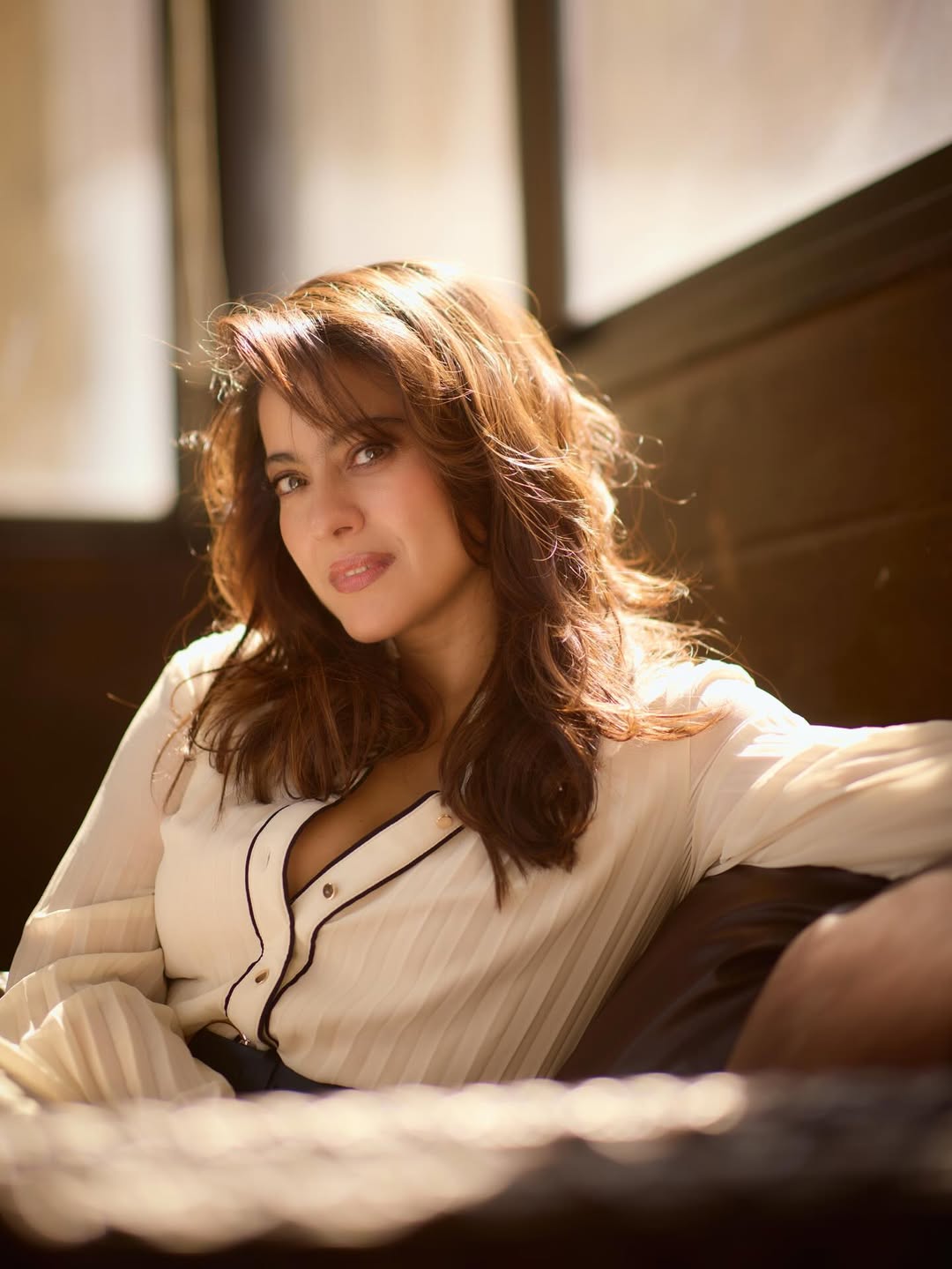 Kajol's Golden Glamour: A Tribute to Timeless Elegance