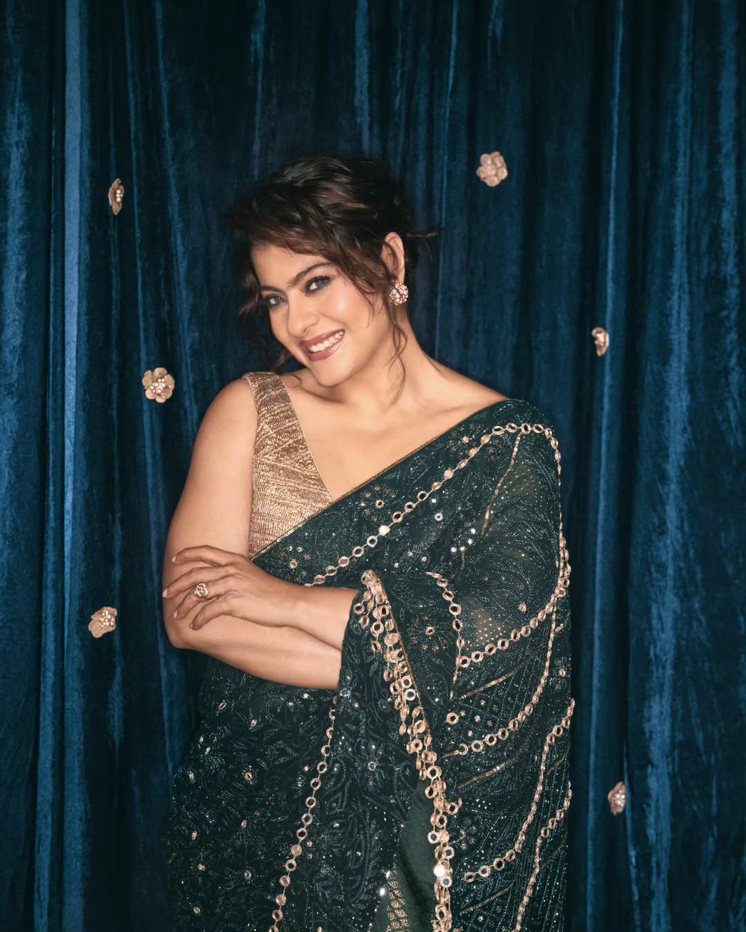 Kajol's Golden Glamour: A Tribute to Timeless Elegance