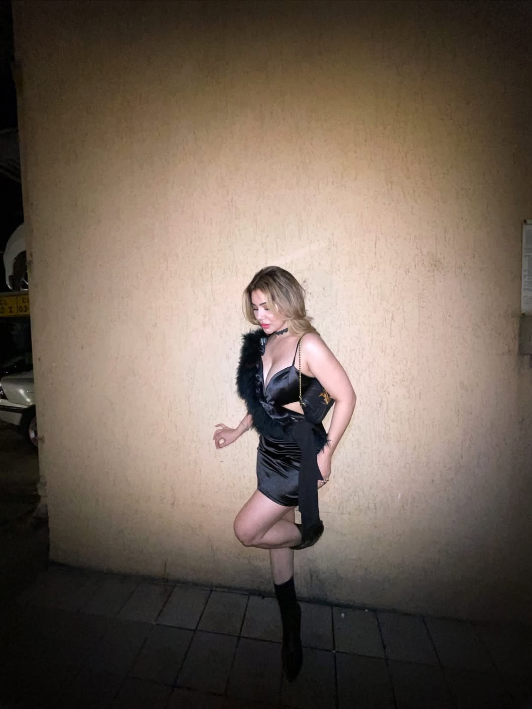 Kangna Sharma's Black Satin Glam Look Breaks Bollywood Fashion Internet