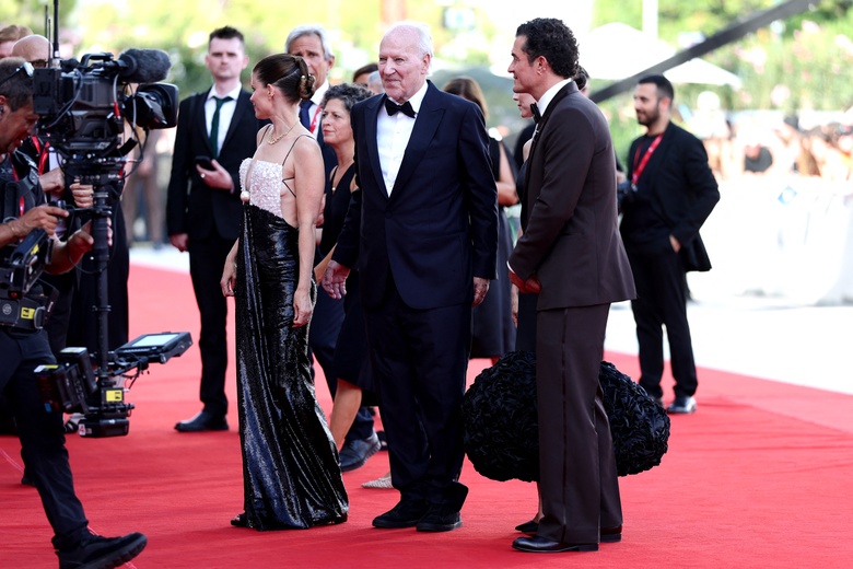 Kate Mara’s Effortlessly Chic Presence at Venice Film Festival