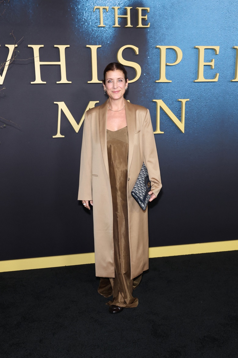 Kate Walsh Radiates Hollywood Glamour at Major Film Premiere