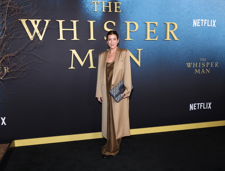 Kate Walsh Radiates Hollywood Glamour at Major Film Premiere