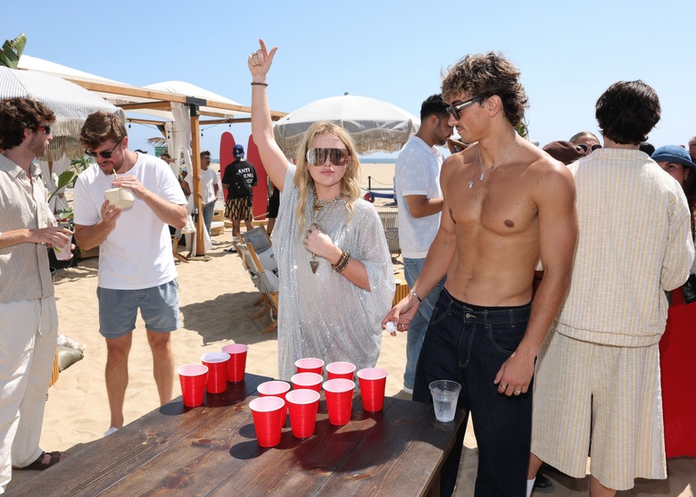 Kathryn Newton's Effortless Chic Style Steals the Spotlight