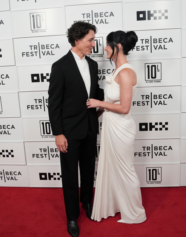 Katy Perry's Radiant Moment at the Tribeca Festival Premiere!