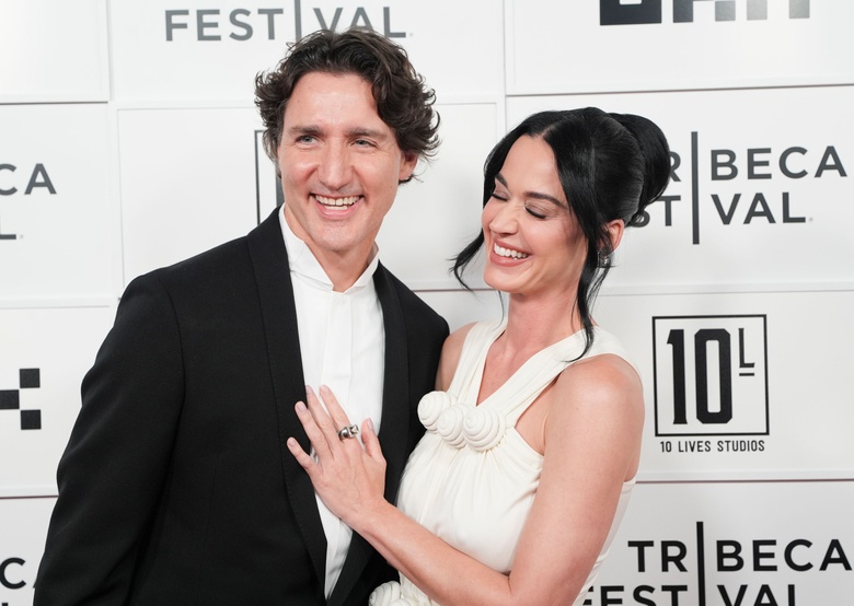 Katy Perry's Radiant Moment at the Tribeca Festival Premiere!
