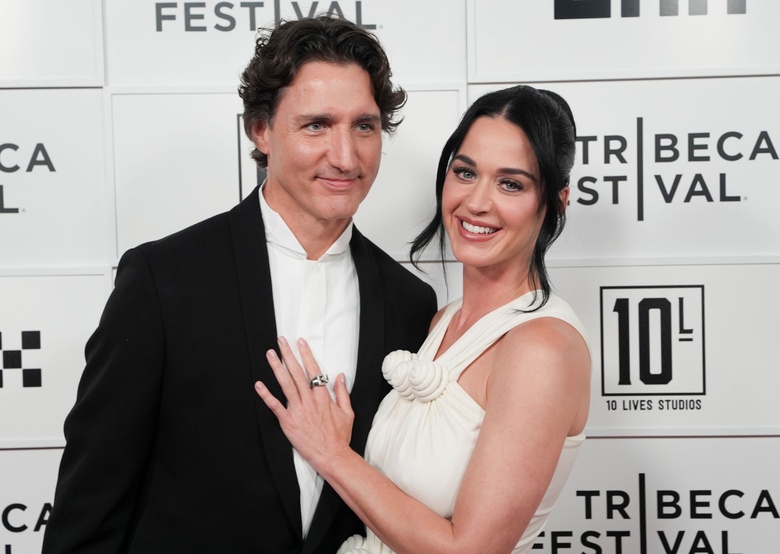 Katy Perry's Radiant Moment at the Tribeca Festival Premiere!