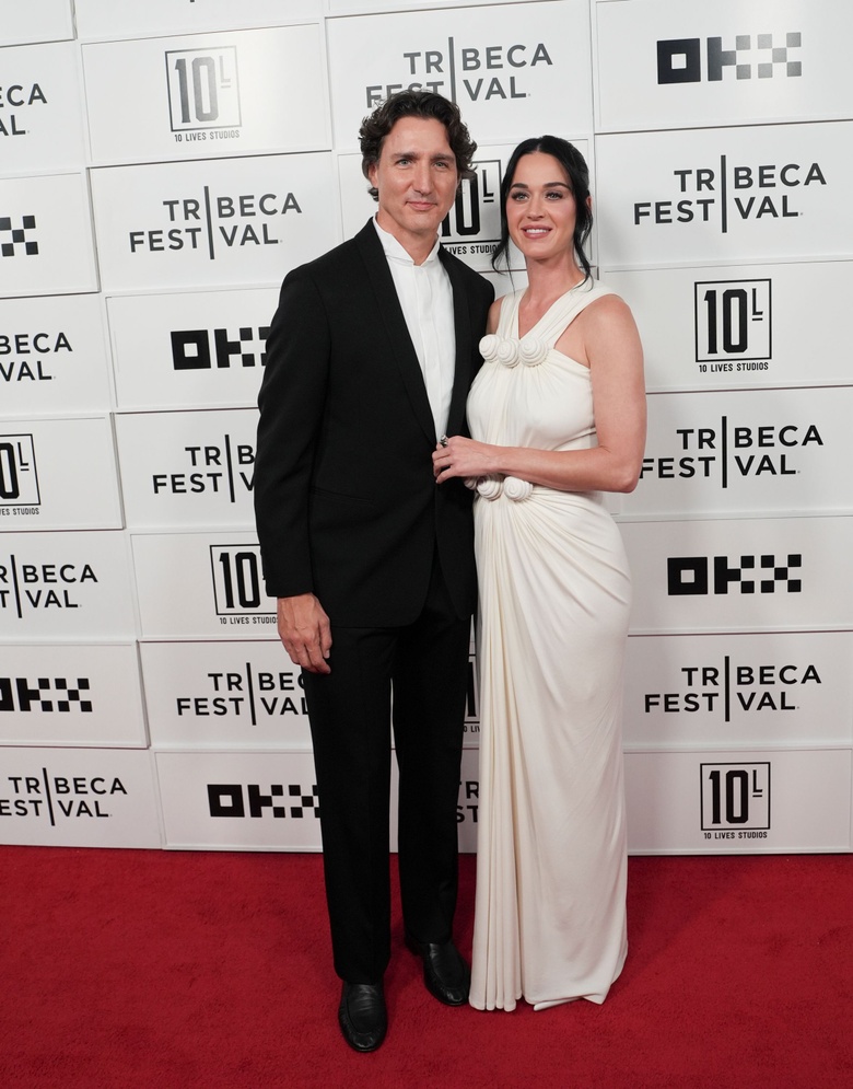 Katy Perry's Radiant Moment at the Tribeca Festival Premiere!