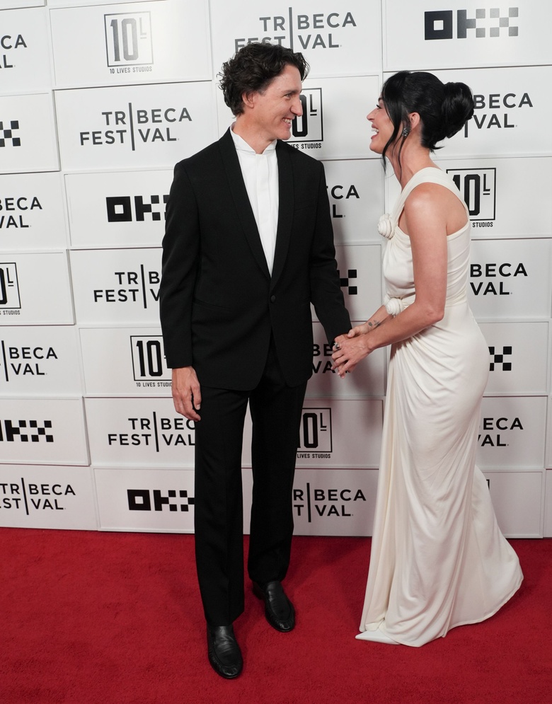 Katy Perry's Radiant Moment at the Tribeca Festival Premiere!