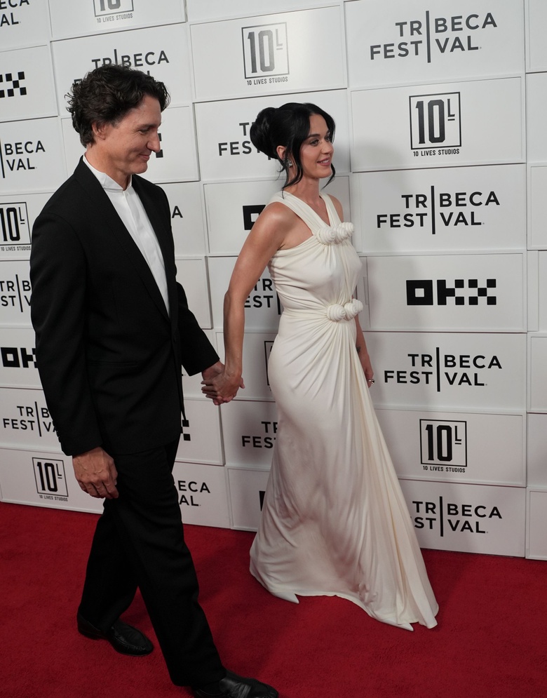 Katy Perry's Radiant Moment at the Tribeca Festival Premiere!