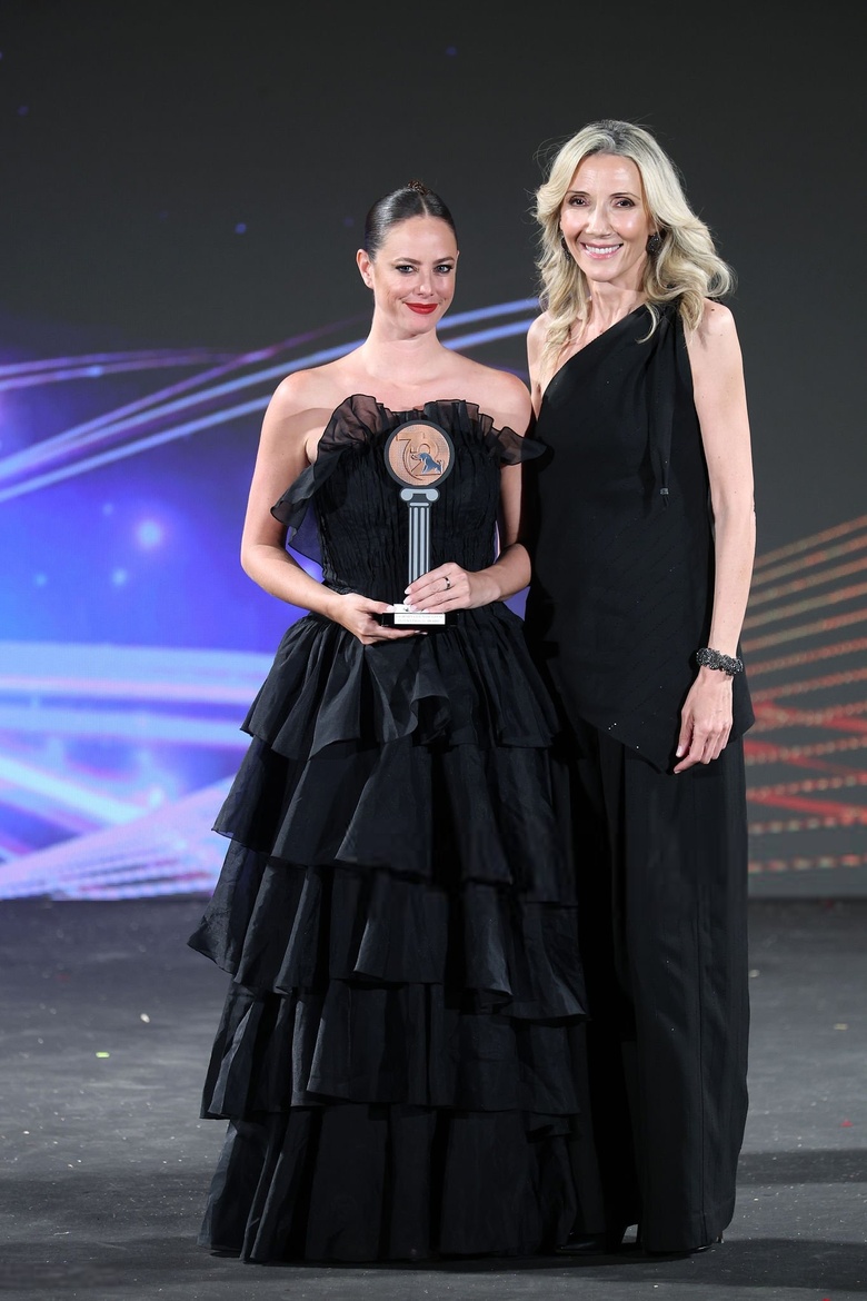 Effortless Glamour: Kaya Scodelario Steals the Spotlight at Taormina Festival!