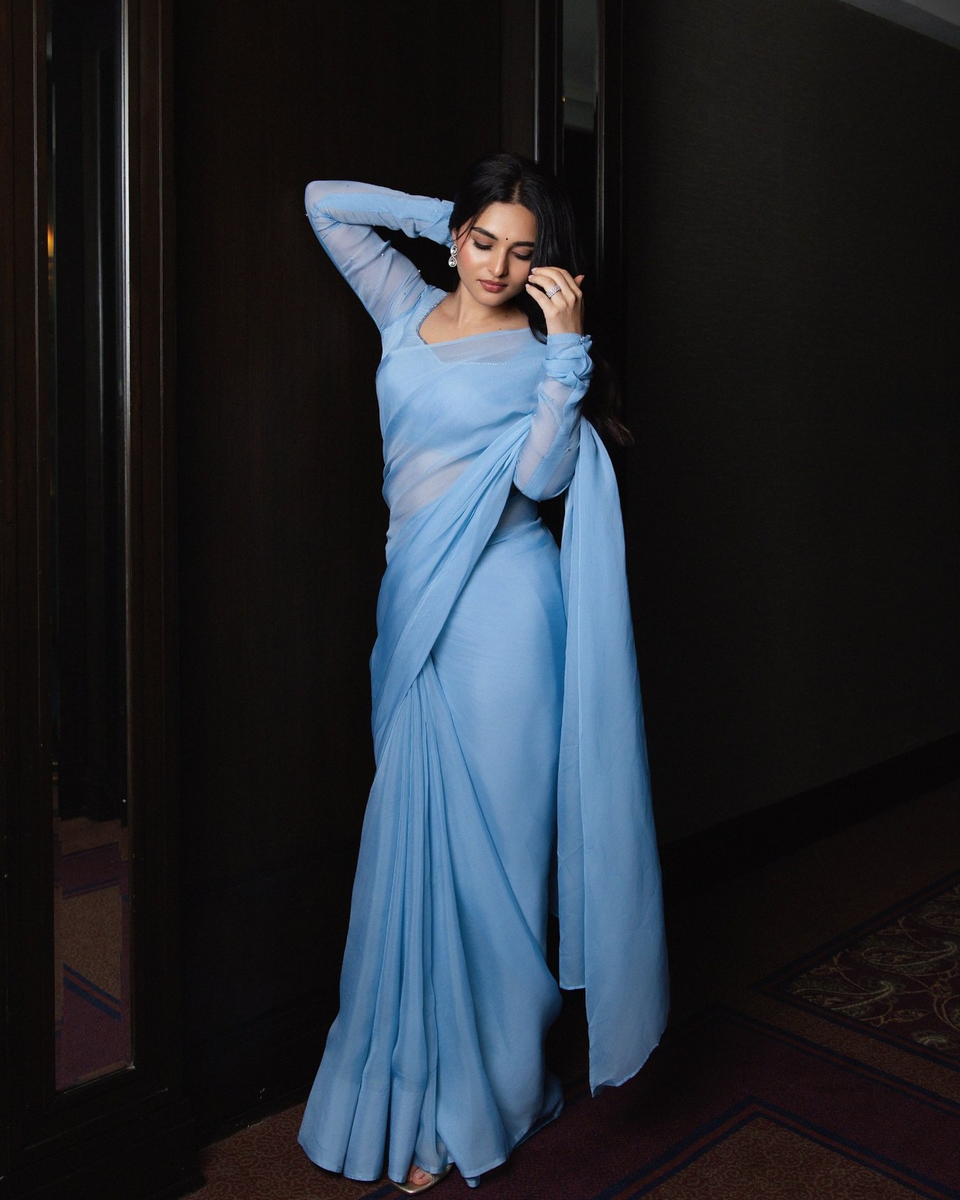 Kayadu Lohar’s Royal Blue Saree Captivates Hearts with Regal Ethnic Charm