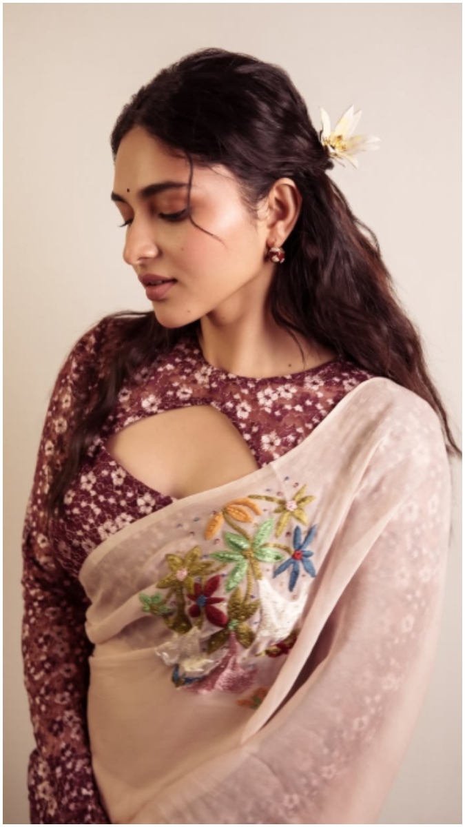 Kayadu Lohar's Stunning Instagram Photos Princess Cut Blouse Look