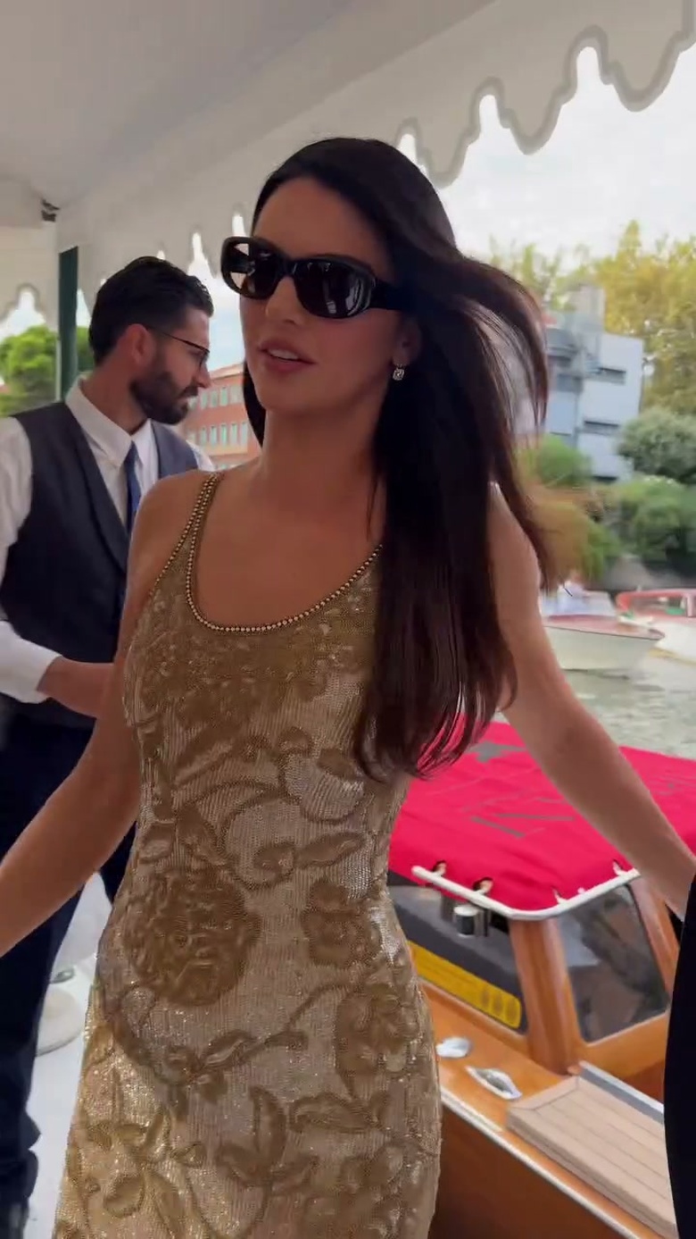 Kendall Jenner's Effortlessly Chic Look Steals the Spotlight