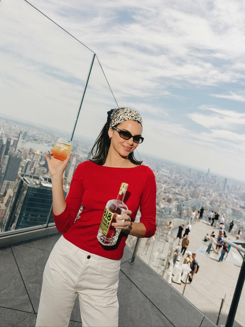 Kendall Jenner Stuns in NYC Style Spotlight: Chic and Effortlessly Glamorous