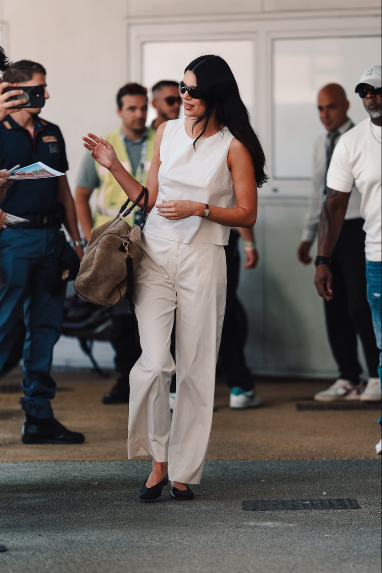 Kendall Jenner Captures Effortless Chic at Milan Fashion Week