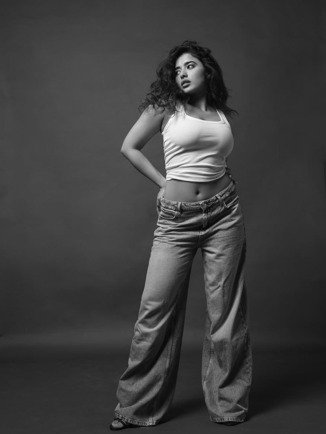 Ketika Sharma Glamour Photos Black and White Stunning Looks