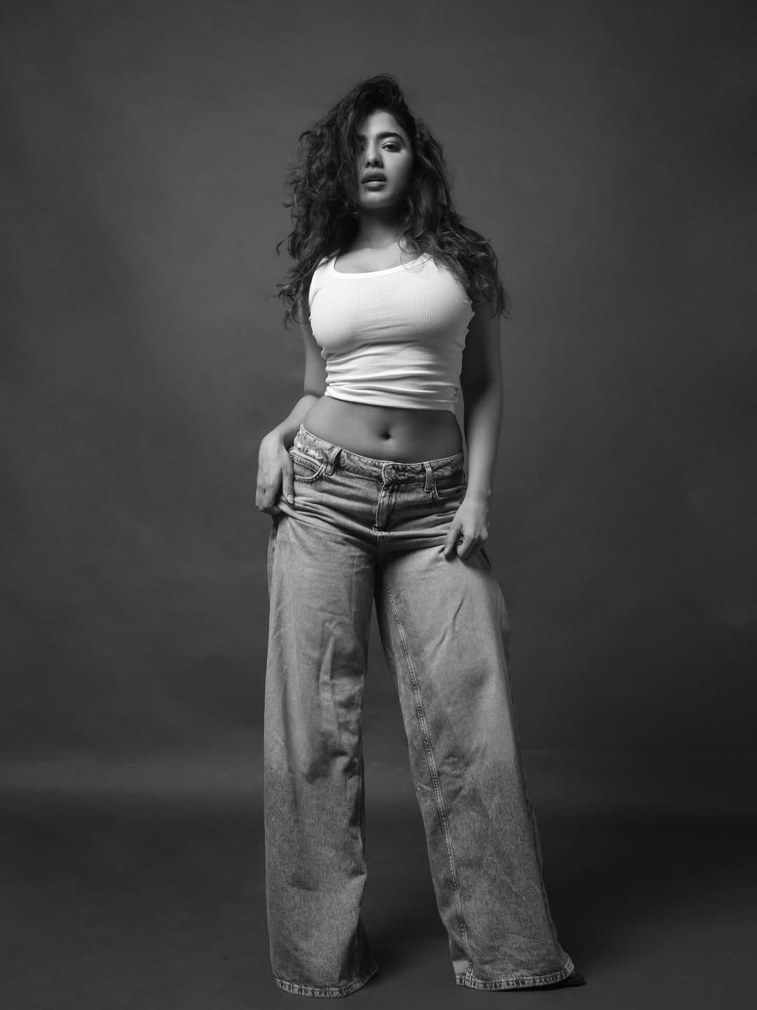 Ketika Sharma Glamour Photos Black and White Stunning Looks