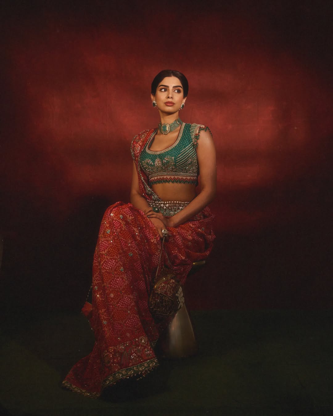 Khushi Kapoor Brings Regal Radiance in Stunning Traditional Lehenga Look