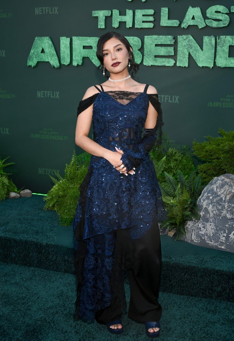 Kiawentiio Steals the Show! Obsessed with This Stunning Red Carpet Look