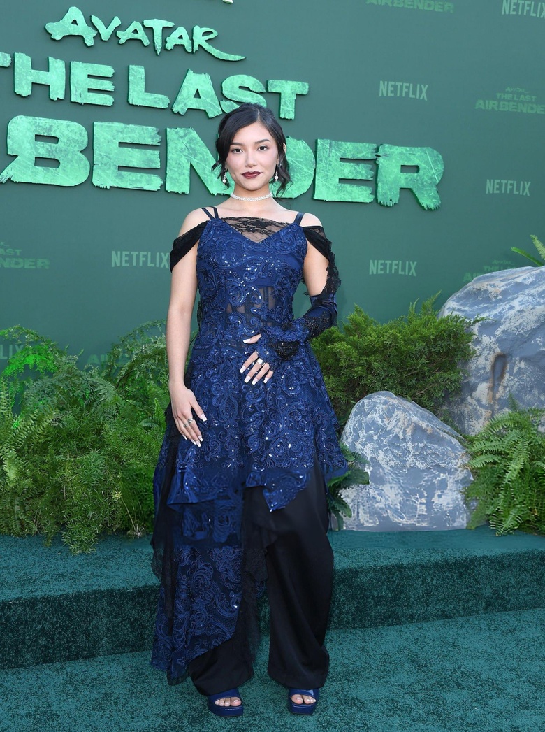 Kiawentiio Steals the Spotlight at LA Premiere! Major Style Moment Captured!
