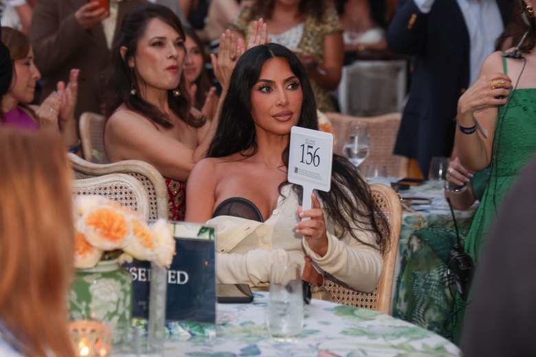 Kim Kardashian Captures the Spotlight at Hollywood's Elite Soiree