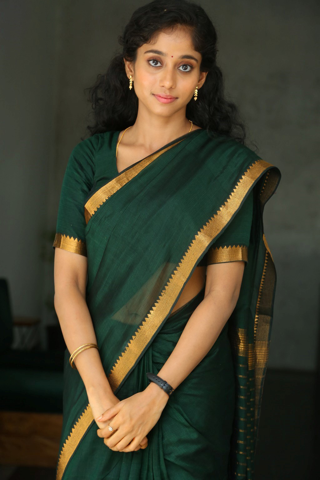 Krisha Kurup Stunning Movie Actress Photos Gallery