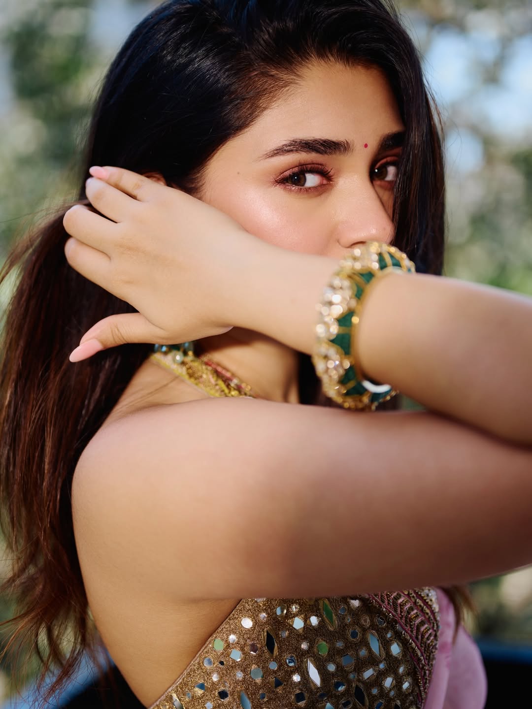 Krithi Shetty's Stunning Pink & Gold Glamour