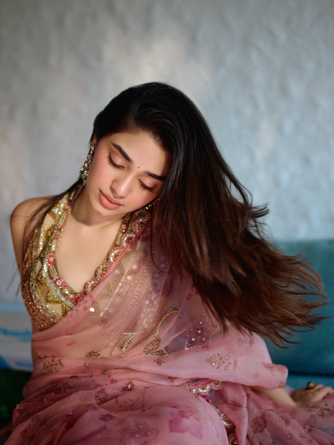 Krithi Shetty's Stunning Pink & Gold Glamour