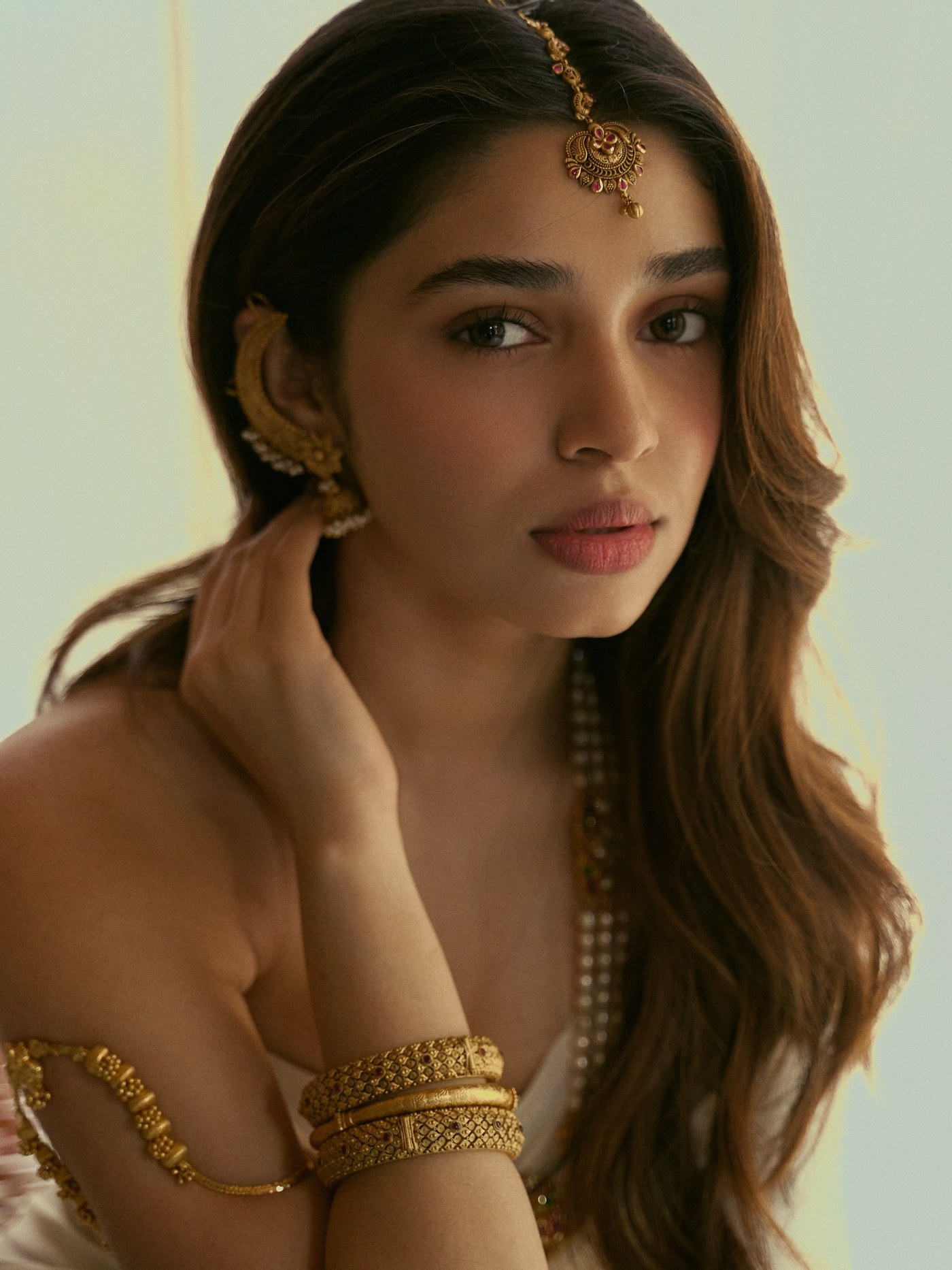 Krithi Shetty Masters the Art of Ethnic Chic in Cream and Gold