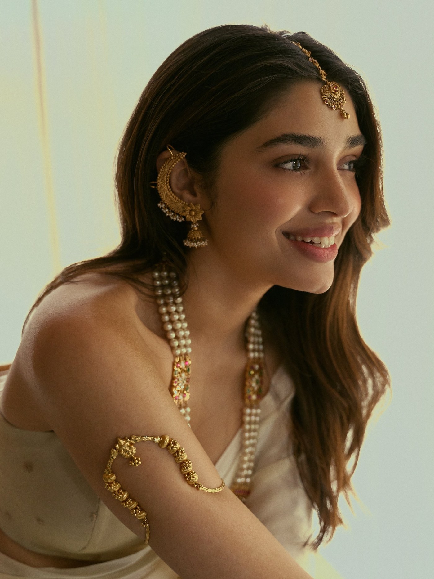 Krithi Shetty Masters the Art of Ethnic Chic in Cream and Gold