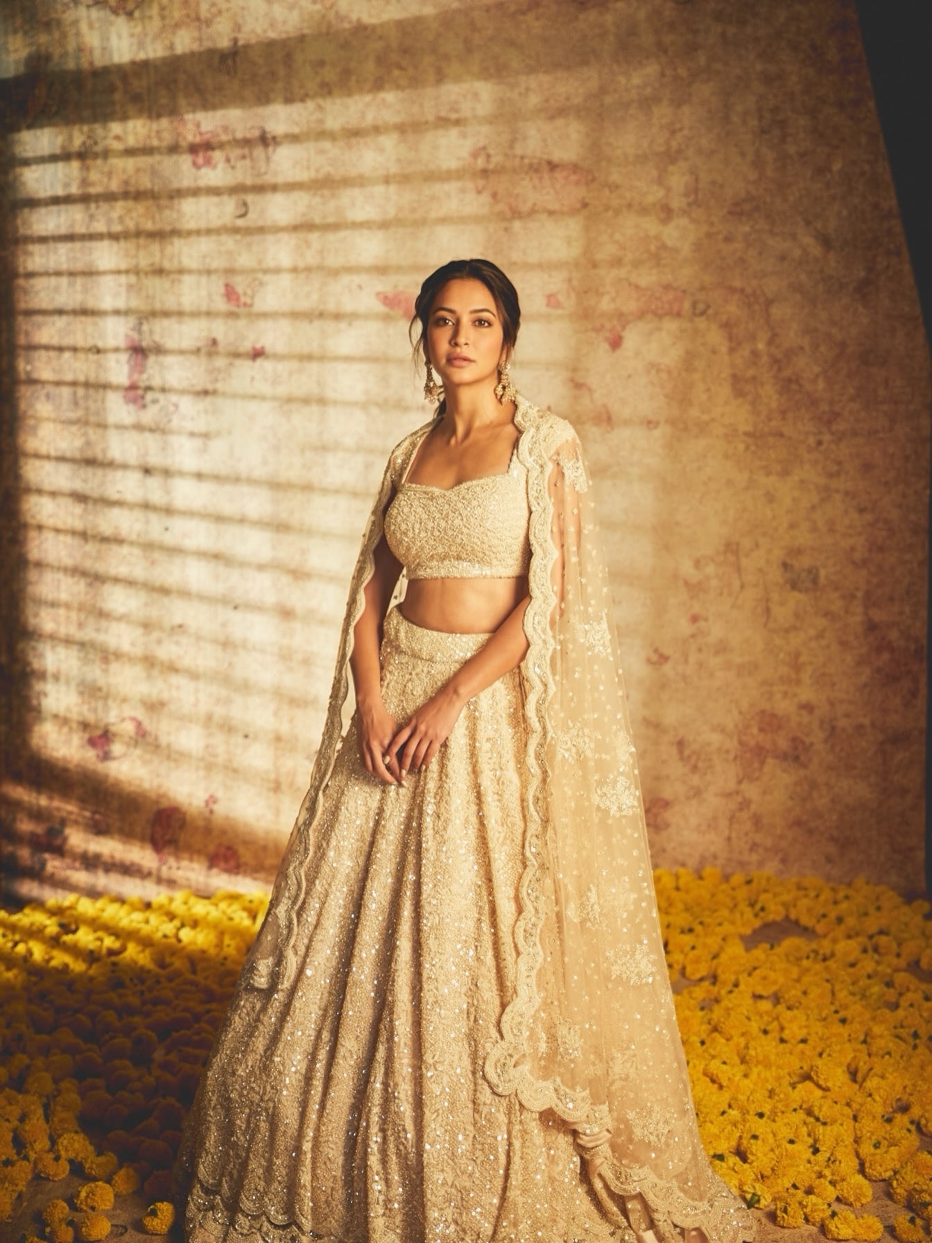 Kriti Kharbanda's Ivory-Gold Lehenga: A Study in Subtlety