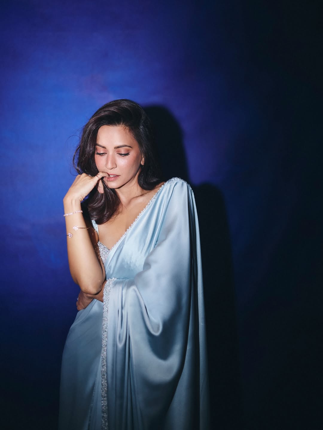 Kriti Kharbanda's Pastel Satin Dream Setting a New Fashion Trend