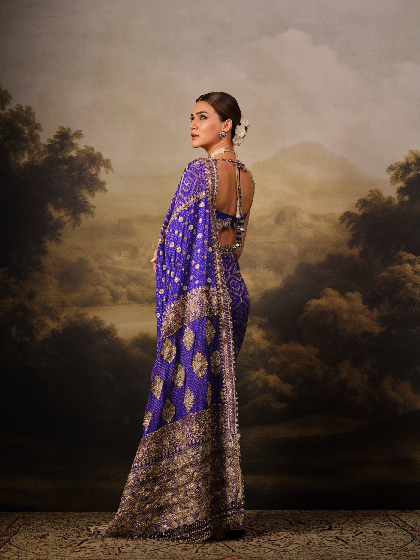 Manish Malhotra Bandhani Saree Sets the Tone for Festive Season