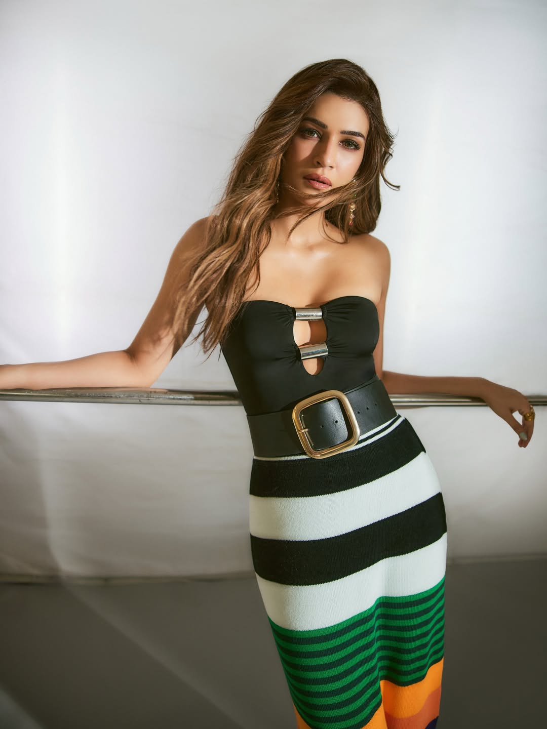 Kriti Sanon's Stunning Look Captures Hearts