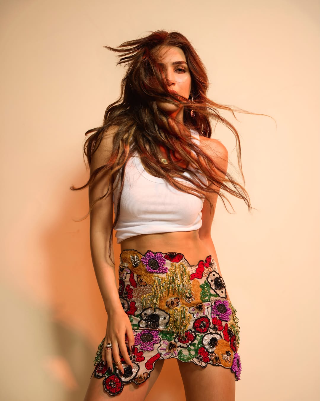 Kriti Sanon’s Y2K Glam Embroidered Mini Skirt Outfit Breaking Fashion Trends