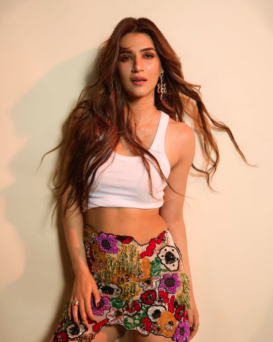 Kriti Sanon’s Y2K Glam Embroidered Mini Skirt Outfit Breaking Fashion Trends