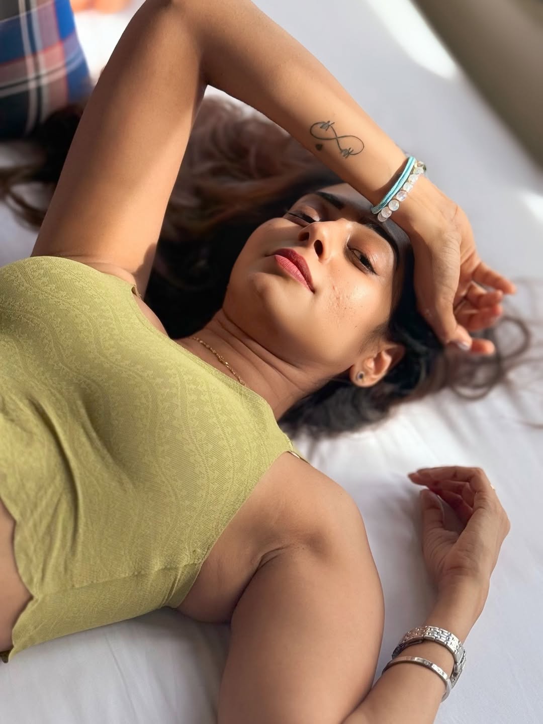 Kuhasini's Serene Beauty: A Warm and Intimate Portrait