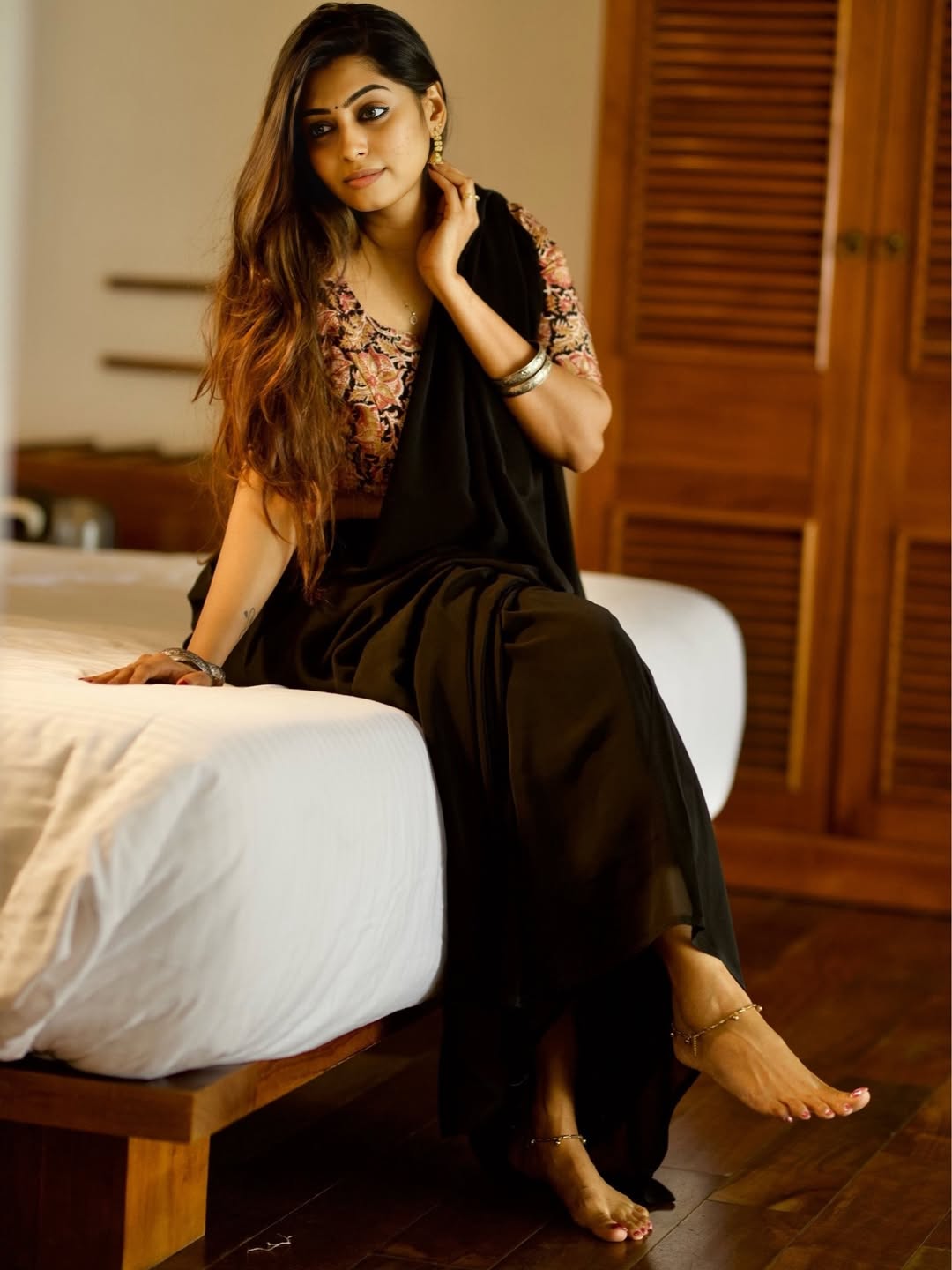 Kuhasini's Serene Beauty: A Warm and Intimate Portrait