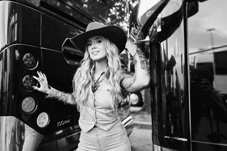 Lainey Wilson Steals the Show at Major Industry Events!
