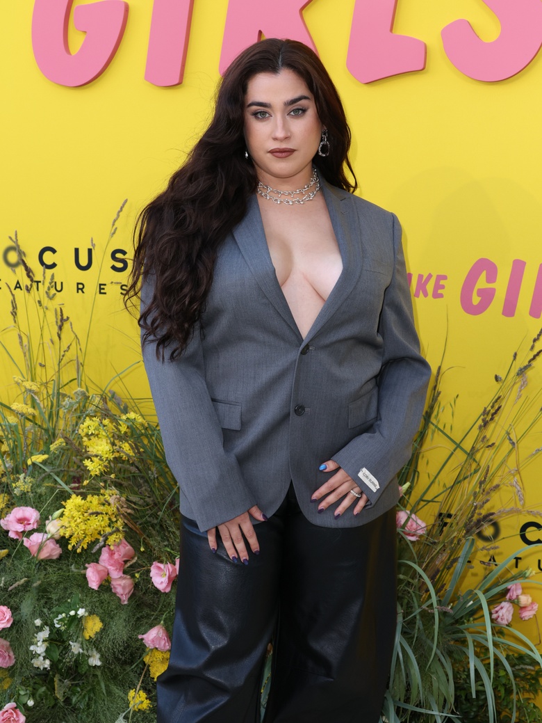 Lauren Jauregui's Stunning Look Steals the Spotlight