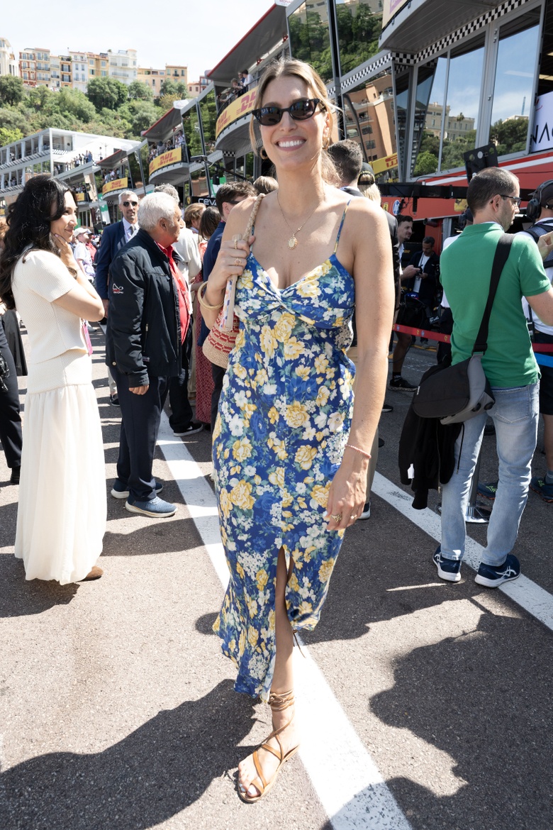 Laury Thilleman's Stunning New Look Captures Fans