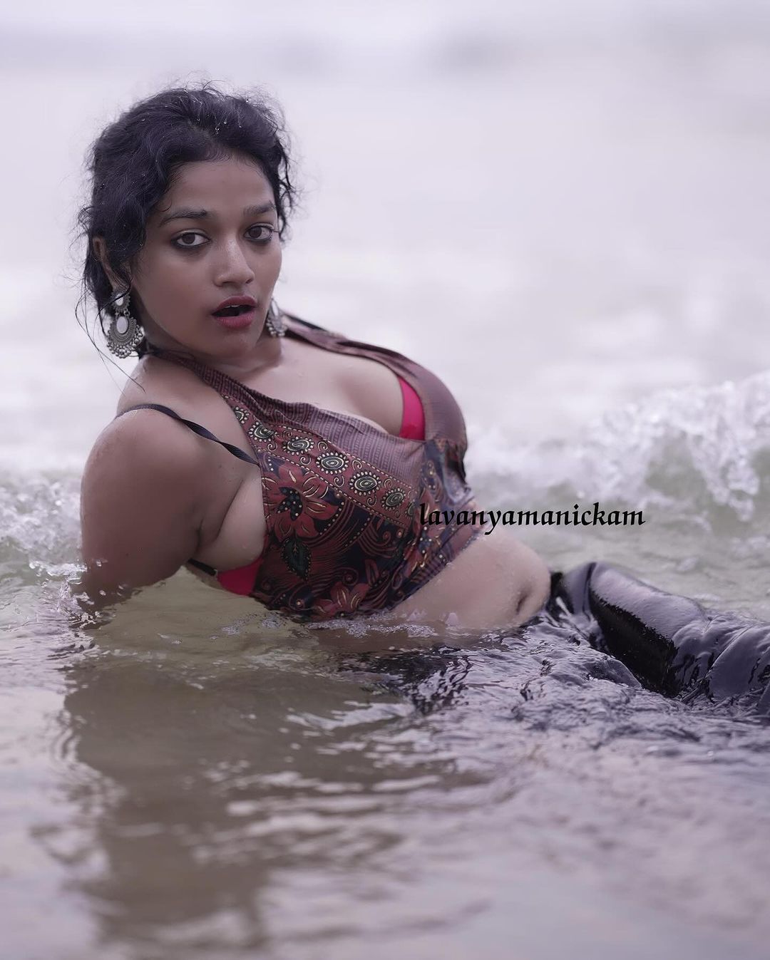 Lavanya Manickam: Red, Green & Gold Glamour