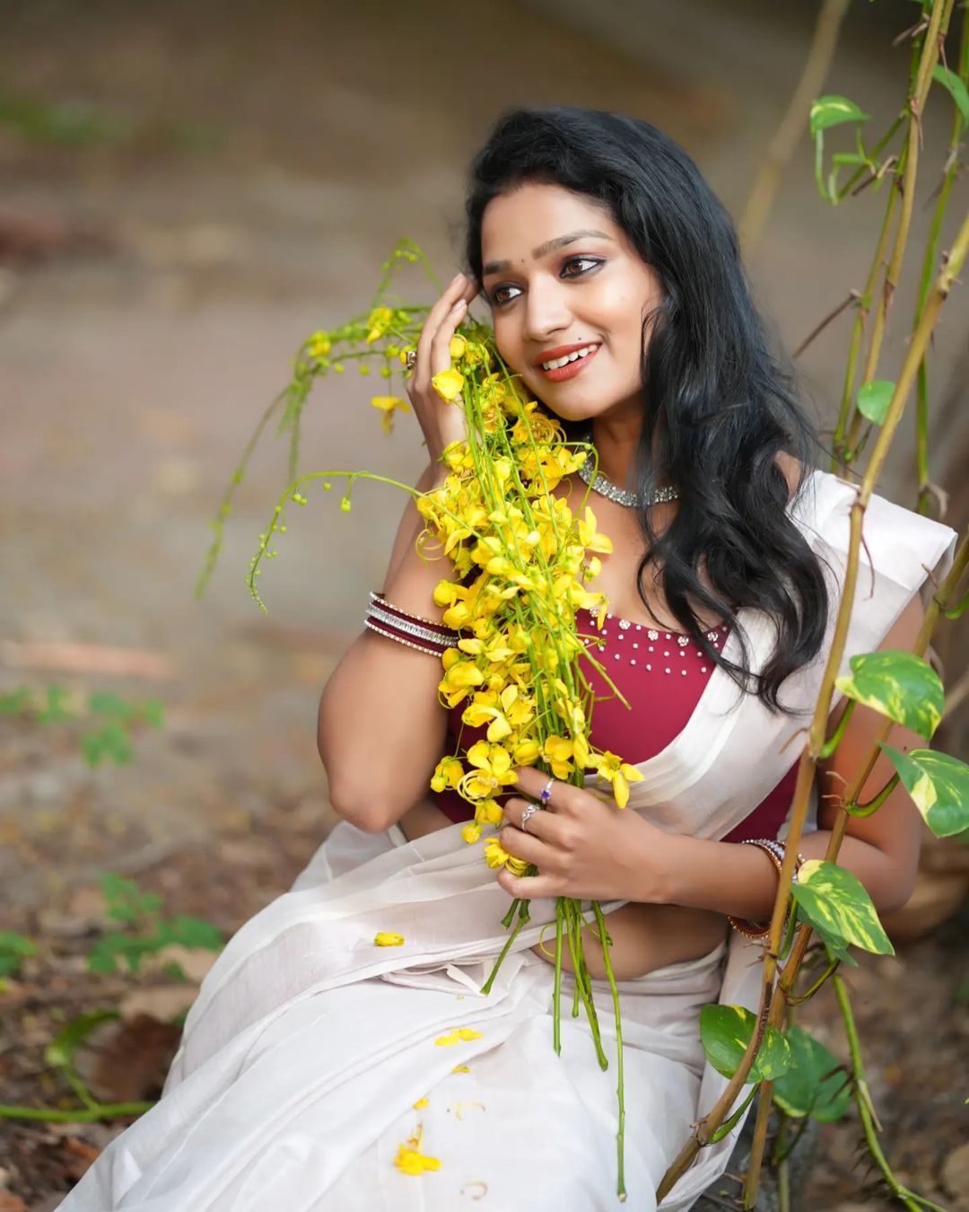 Lavanya Manickam Latest Photos and Stunning Looks