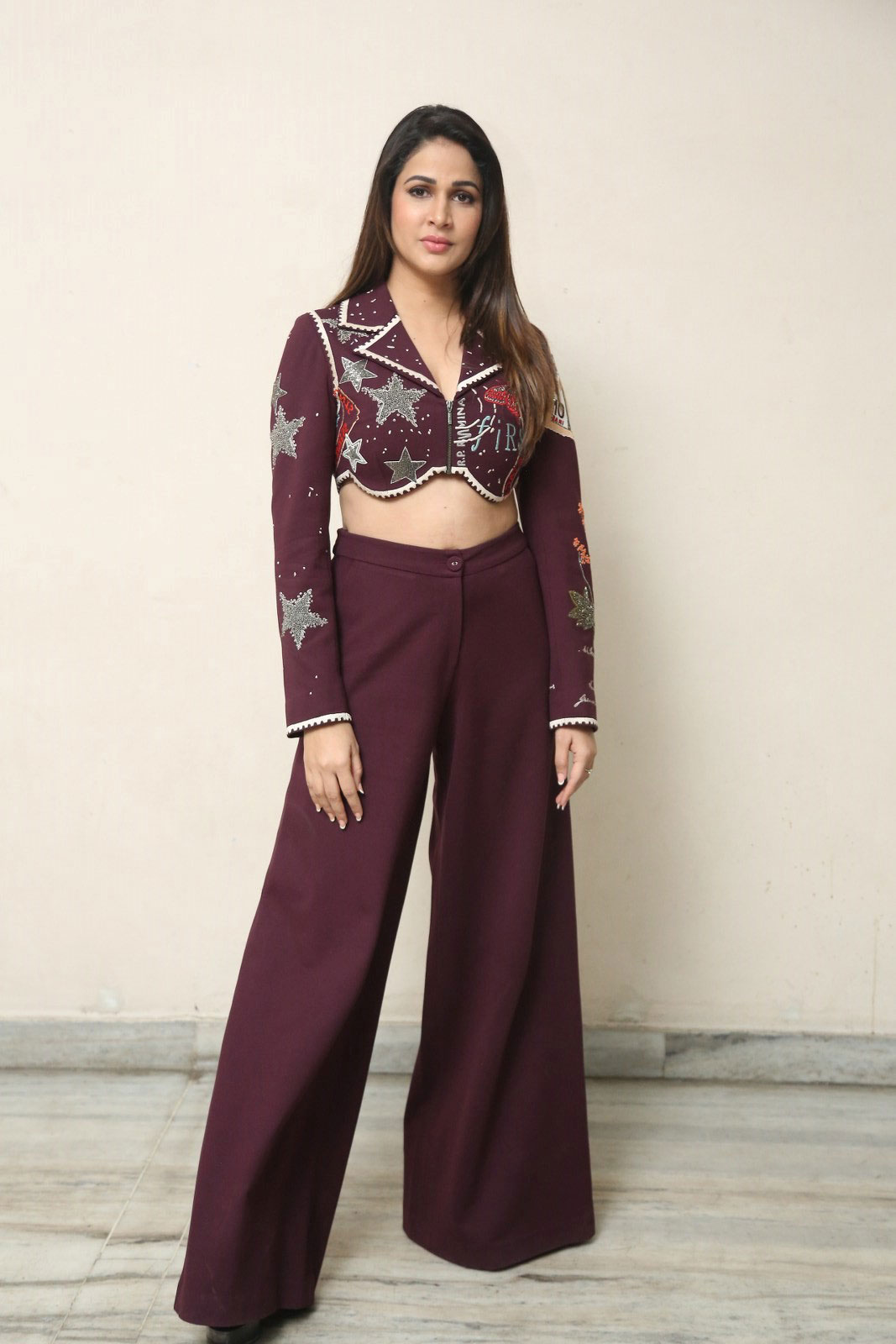 Lavanya Tripathi Puli Meka Web Series Stunning Photos