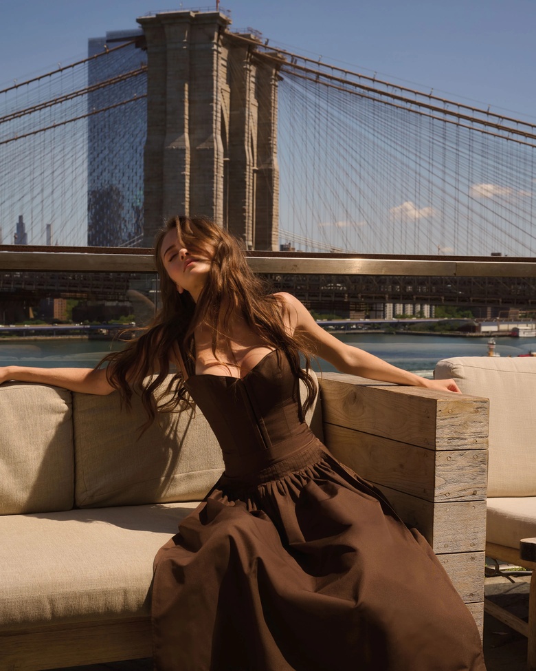 Leni Klum Steals the Show in Stunning Dirndl Collection Showcase