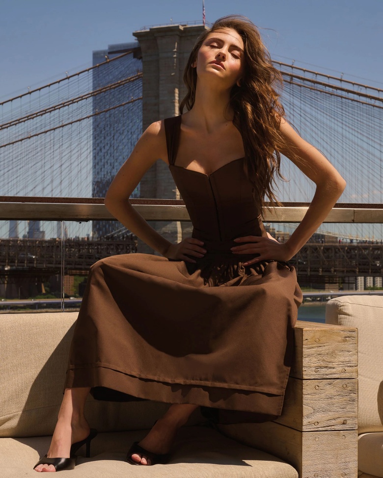 Leni Klum Steals the Show in Stunning Dirndl Collection Showcase