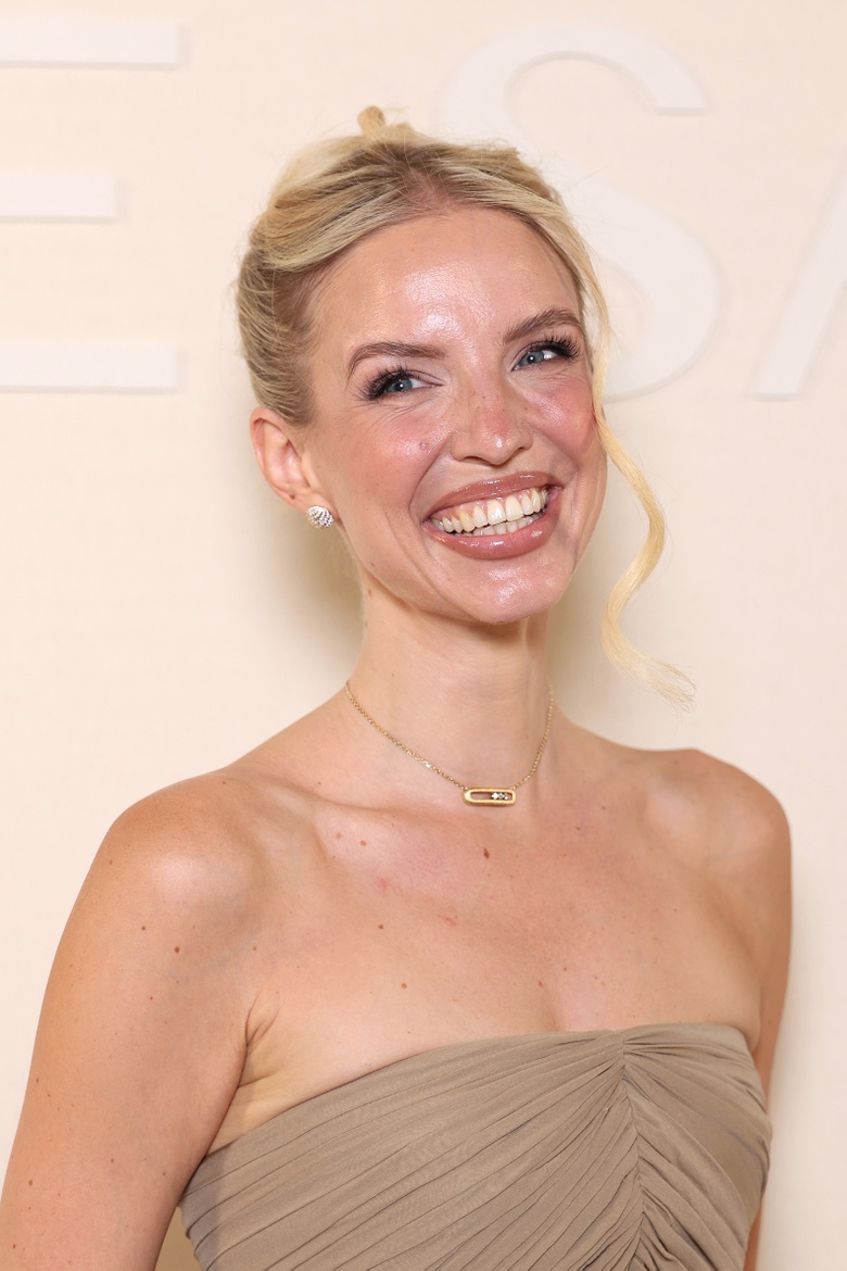 Leonie Hanne Steals the Spotlight at Paris Fashion Week