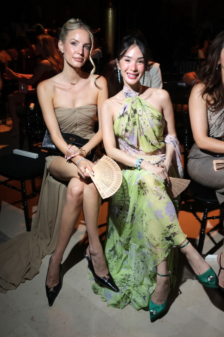 Leonie Hanne Steals the Spotlight at Paris Fashion Week